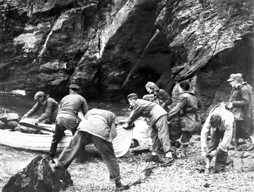 Field trips etc - Zoology students - Trio Islands