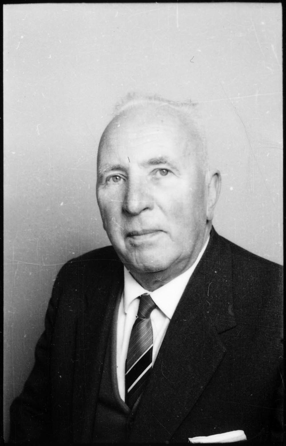 N. Danilow, ex Russian