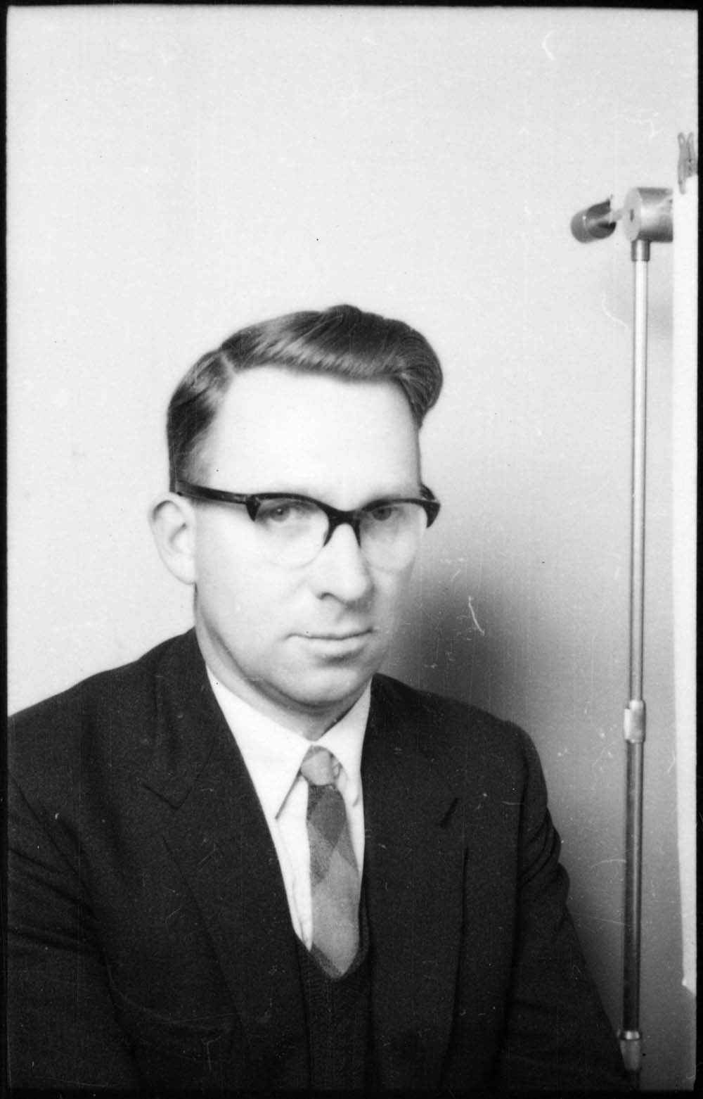 Dr. R. B. Payne, Information Science