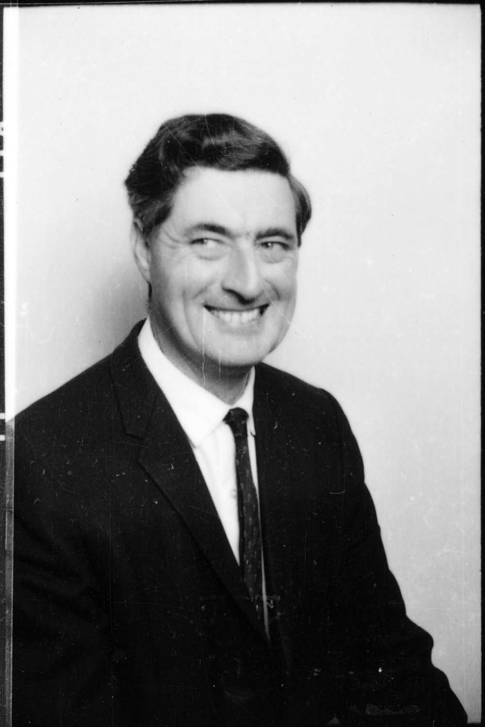 Prof. J. F. Duncan, Inorganic Chemistry