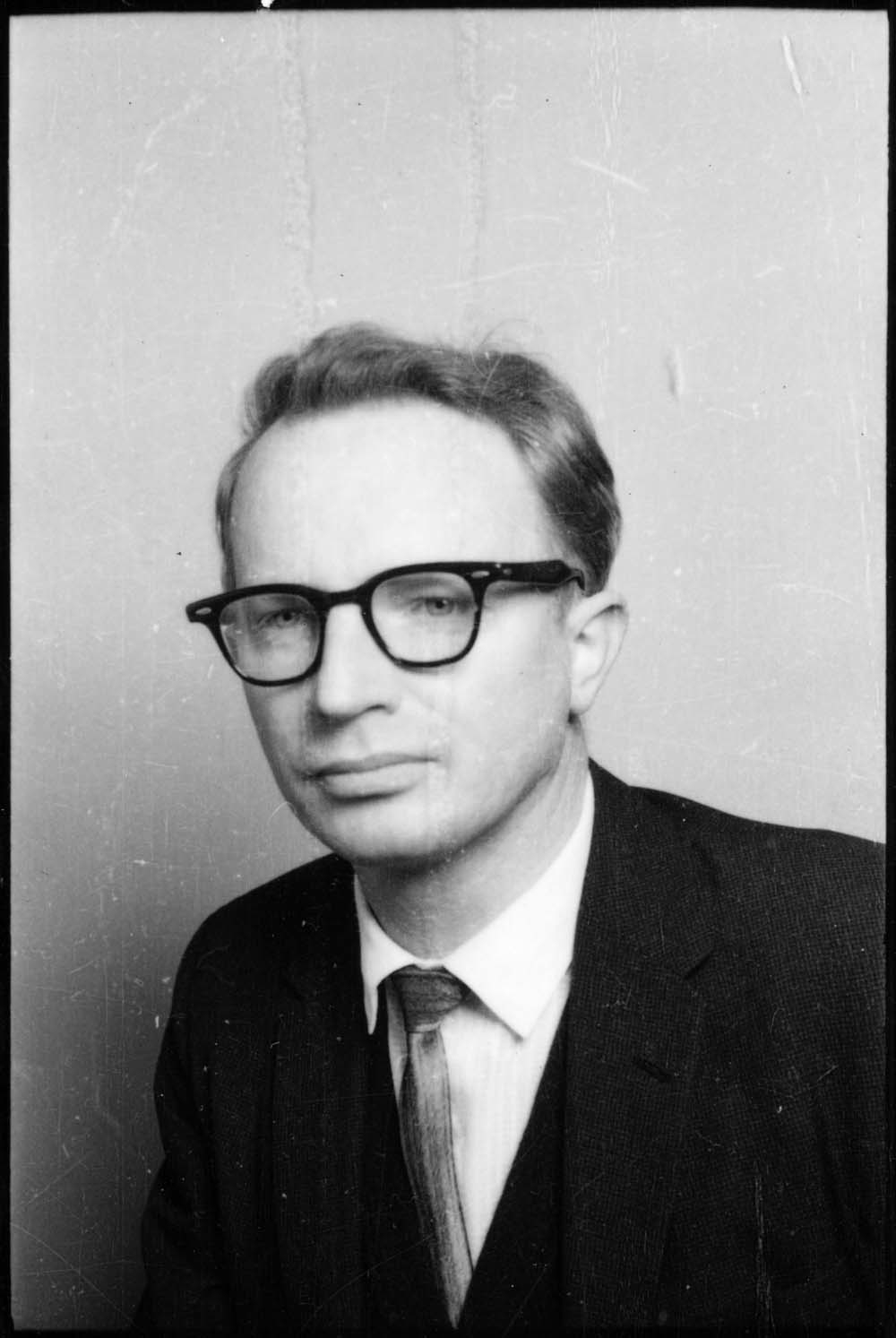 Mr. T. Lysaght, ex. Russian