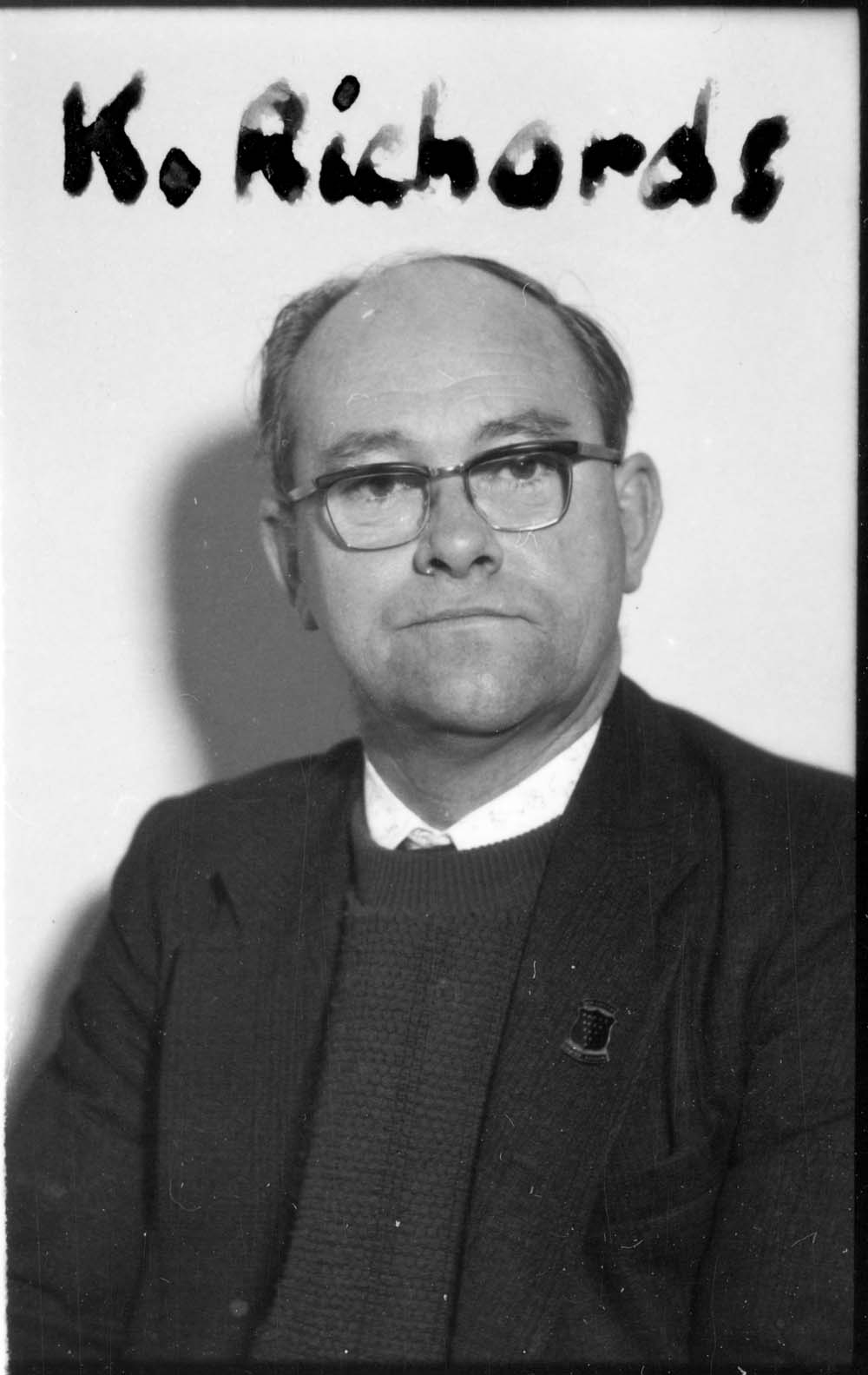 K. Richards [K. Richards]