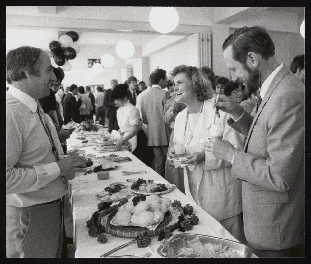People at the buffet at the University Union AGR Catering Opening (3)