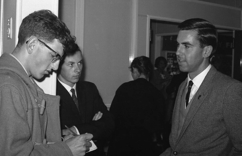 Salient reporter Richard Shorter with Michael J. Moriarty [?] interviewing a visiting speaker