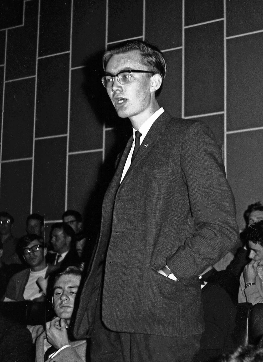 Hugh Rennie speaking at a Victoria University Students' Association meeting
