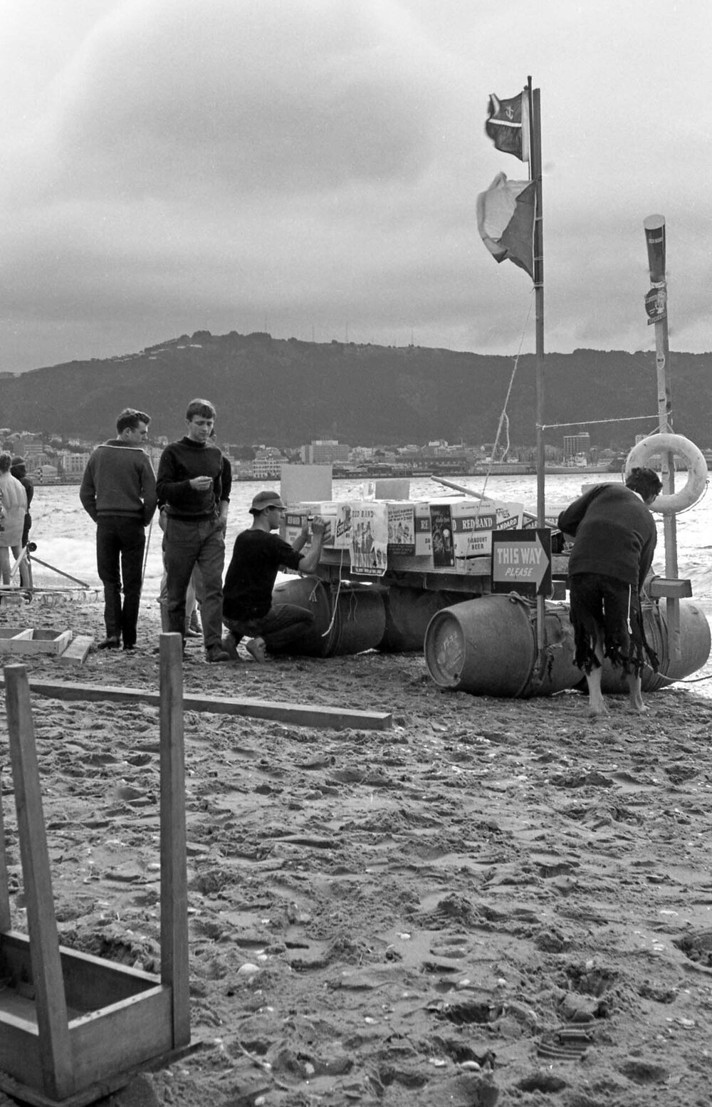 Weir residents preparing a raft at Oriental Bay