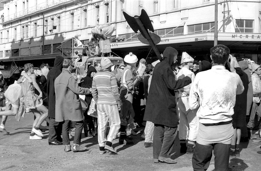 Crowds of students on Manners Street at the annual procession through Wellington