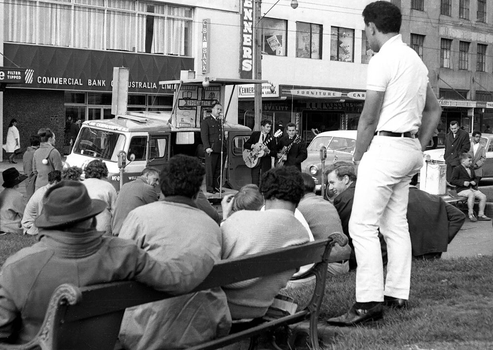 Crowd watching Sunday missionary at Te Aro Park