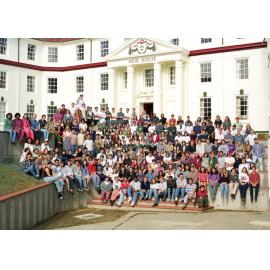 1996 Group portrait of Weir House residents