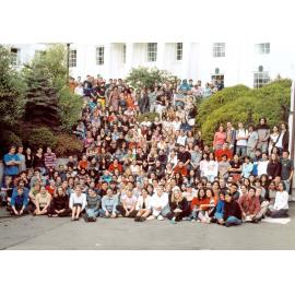 2003 Group portrait of Weir House residents