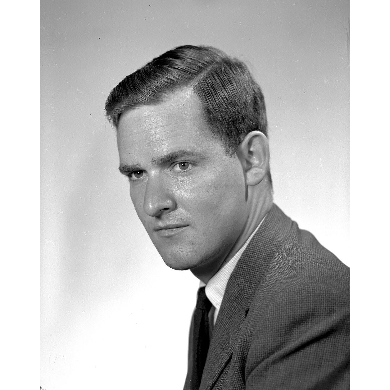 Prof. D. L. Mathieson