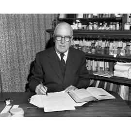 Portraits - Marsden, Ernest