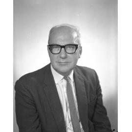 Portraits - McKenzie, D. W.. [Geography]