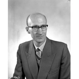 Portraits - Campbell, I.D. (Prof.) [Law]