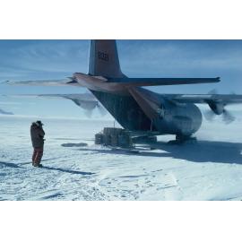 Unloading cargo on Skelton Neve