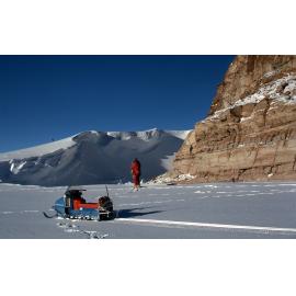 Windscoop ridge, Shapeless Mtn
