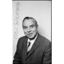 Prof. J. T. Salmon, Zoology [Prof. Salmond]