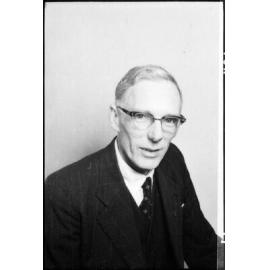 Prof. H. D. Gordon (Botany)
