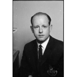 Dr. R. G. Wear, Zoology