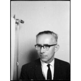 Prof. C. J. Seelye, Applied Maths