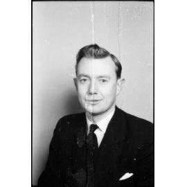 Mr. D. Roebuck, Accounting