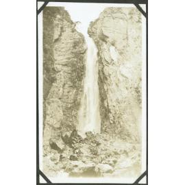 Halpin Falls [close up]