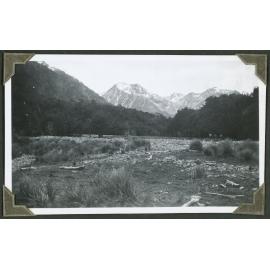 Flats above the Gorge