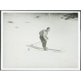 Prof. Gordon. [Image of a man skiing.]