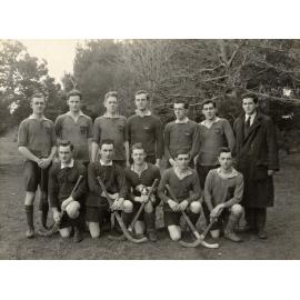 Victoria University College Hockey Team (after game)
