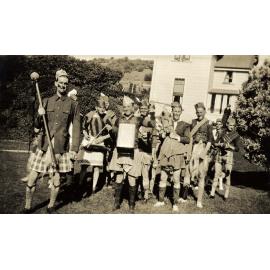 VUC Capping procession pipe band 1926