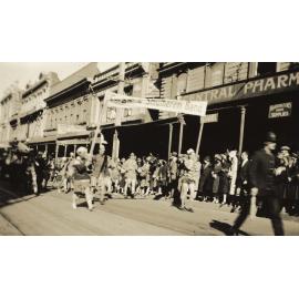 VUC Capping procession 1926