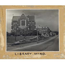 View from approximately 6 Kelburn Parade looking towards Library wing of Hunter building