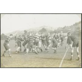 Weir House vs. St. John's Hostel 1933 - during the match.