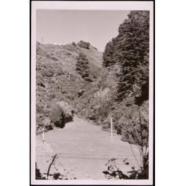 Entry to Polhill Gully (2)