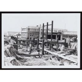 Construction site of the science block at Victoria University College in 1956