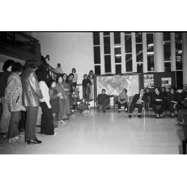 Ngā Tamatoa and Te Reo Māori Society perform a waiata for a Chinese tourist party