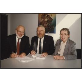 Nils Larssen, DVC Roy Sharpe and Professor Helen Tippett