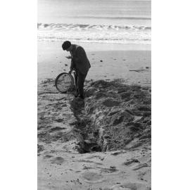 Graeme Wallis digging trench at Castlepoint