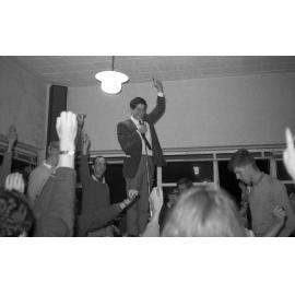 Alister Taylor at Victoria University Students' Association meeting