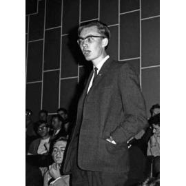 Hugh Rennie speaking at a Victoria University Students' Association meeting