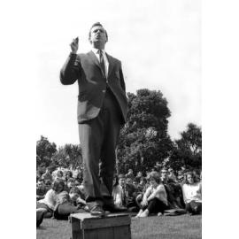 Unknown speaker at the weekly student forum