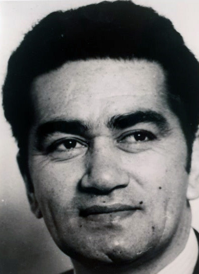 Koro Dewes staff ID photo, VUW Staff Club panel board, c1970.